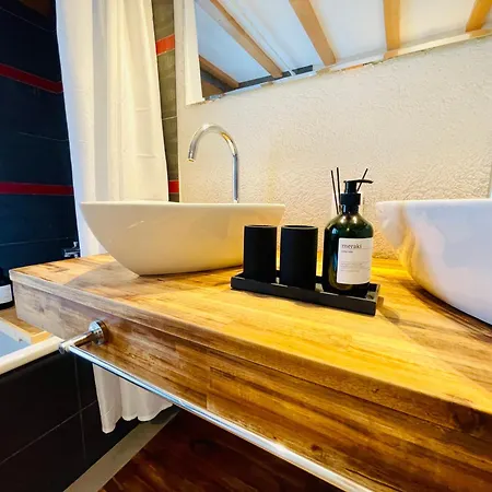 -theurbanist- Sauna Free Parking Fast Wifi Lägenhet Unterseen