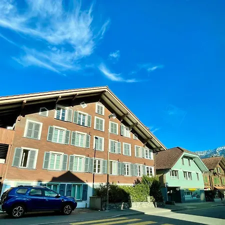 -theurbanist- Sauna Free Parking Fast Wifi Unterseen