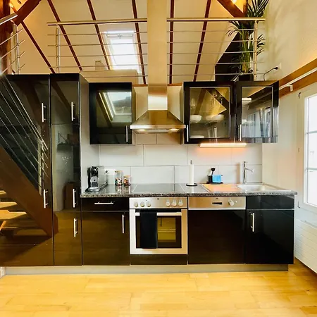 -theurbanist- Sauna Free Parking Fast Wifi Appartement *